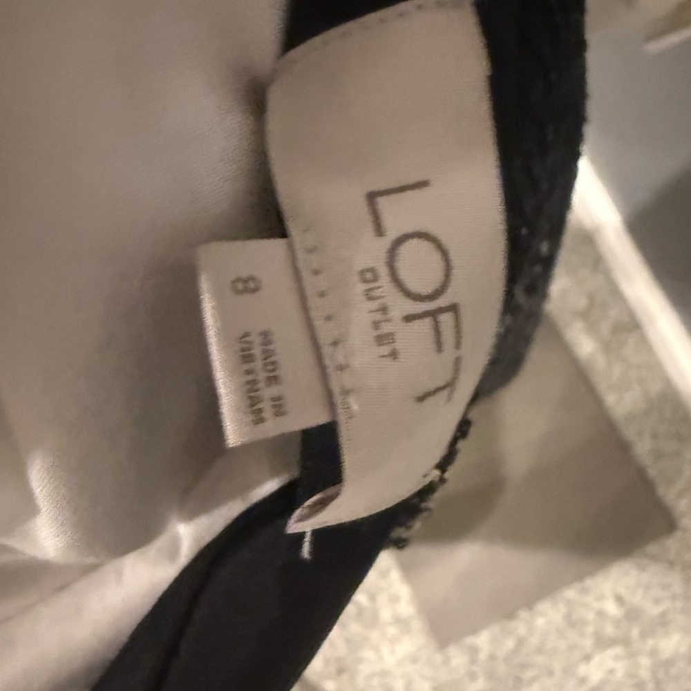 LOFT Black Sequin Skirt - Picture 3 of 3